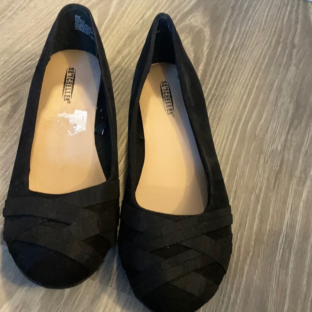 Black flats. Size9.
